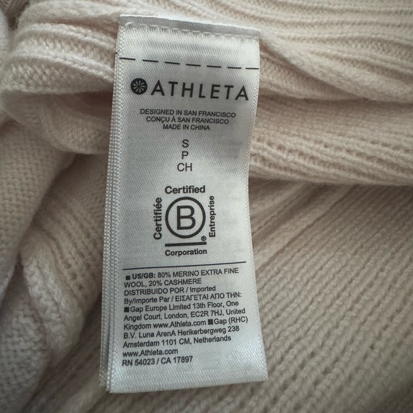 Athleta Alpine Spirit Wrap 80% Merino Wool & 20% Cashmere Size: S - Picture 2 of 3